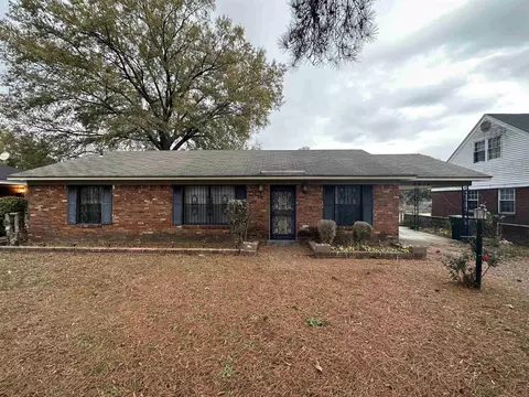 4614 Berta St, Memphis, TN 38109