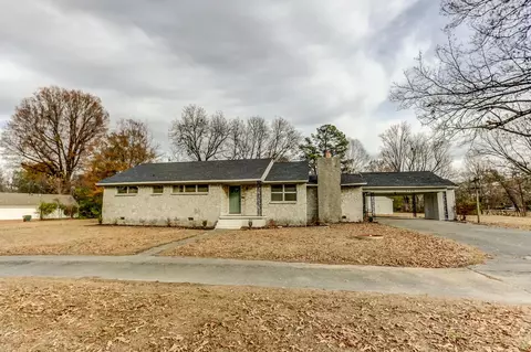 2720 Altruria Rd, Bartlett, TN 38134