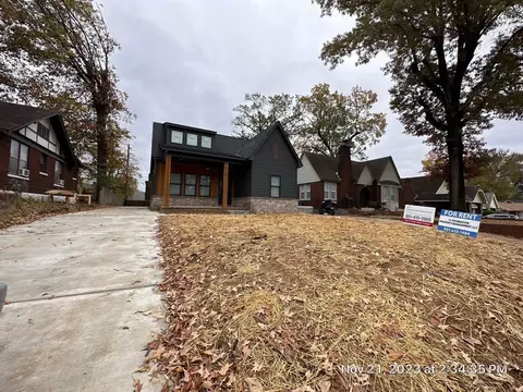 910 Dickinson St, Memphis, TN 38107