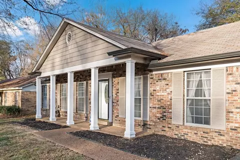 3546 Clarke Rd, Memphis, TN 38115