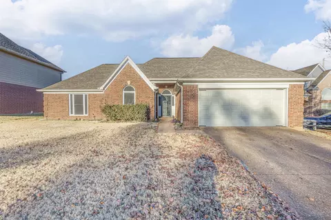 9380 Brancaster Dr, Cordova, TN 38016