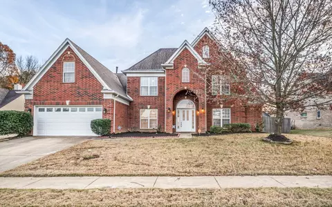 8485 Tumbler Ridge Ln, Memphis, TN 38125