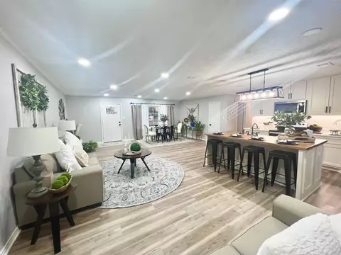 1095 E Main St, Savannah, TN 38372