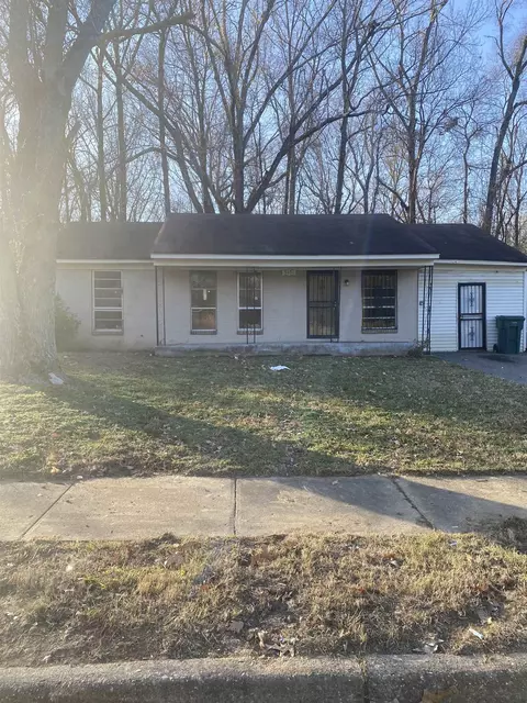 3691 Wolf Trail Dr, Memphis, TN 38128
