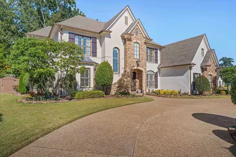 7594 Tagg Dr, Germantown, TN 38138