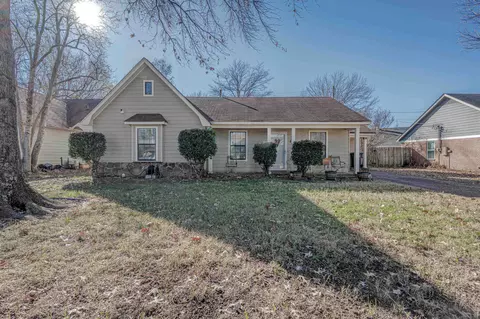 7491 Meadowland Dr, Memphis, TN 38133