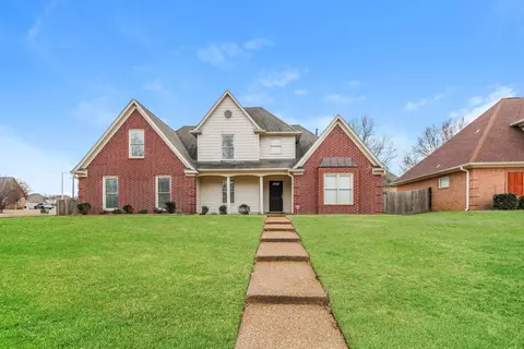 8065 Abington Woods Ave E, Arlington, TN 38002