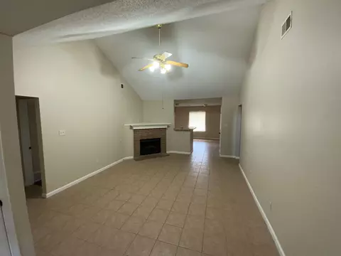 4609 Harvest Valley Dr, Memphis, TN 38128