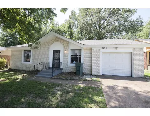 3769 St Elmo Ave, Memphis, TN 38128