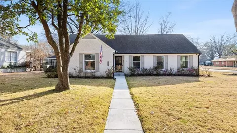 4885 Essexshire Ave, Memphis, TN 38117