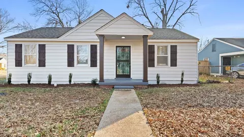 4385 Shelbourne Dr, Memphis, TN 38108
