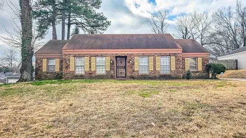 5235 Braidwood Cv, Memphis, TN 38134