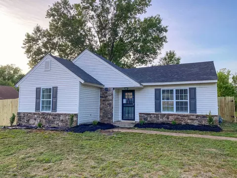 3890 Stanbrook Ave, Memphis, TN 38128