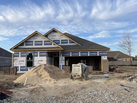 55 Kipling Dr, Oakland, TN 38060