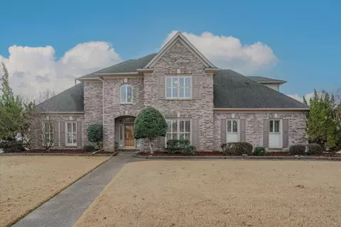 9871 Garden Pl, Germantown, TN 38139