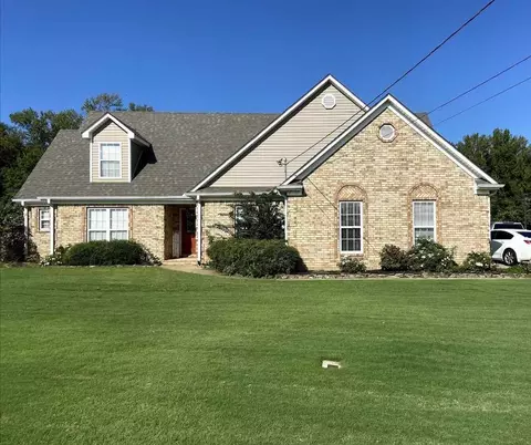 57 Amber Tree Cv, Brighton, TN 38011