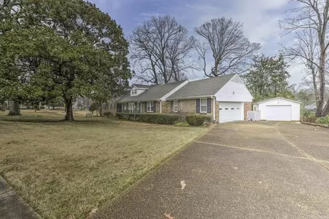 1396 Hayne Rd, Memphis, TN 38119