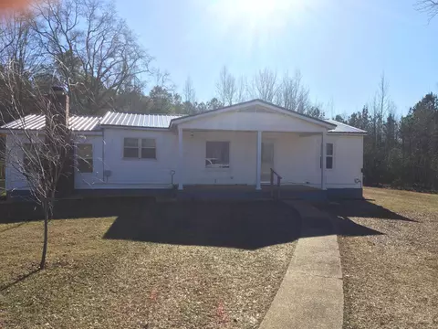 6047 Beauty Hill Rd, Adamsville, TN 38310