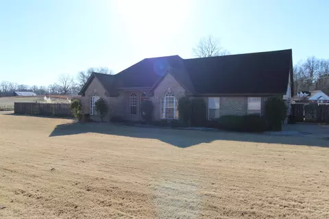 23 Kelly Cv, Brighton, TN 38011