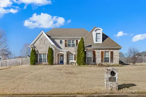 81 Rembert Dr, Atoka, TN 38004