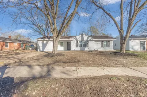 1694 Maxine St, Memphis, TN 38111