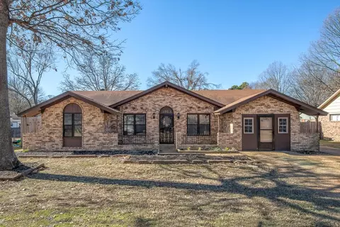 3163 Lichen Dr, Bartlett, TN 38134
