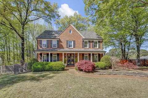 8566 Beaverwood Dr, Germantown, TN 38138