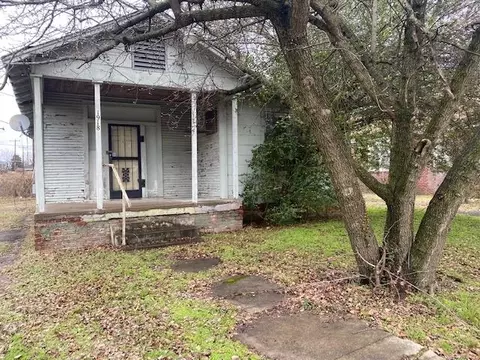 1918 E Mclemore Ave, Memphis, TN 38114