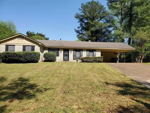 2870 Suesand Dr, Memphis, TN 38128