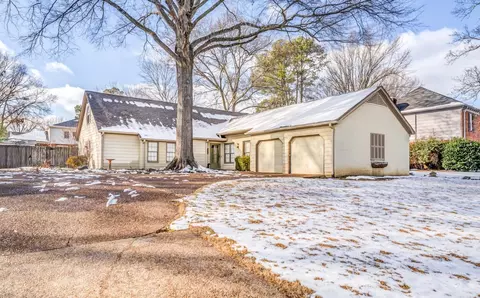 2175 Night Shade Dr, Germantown, TN 38139