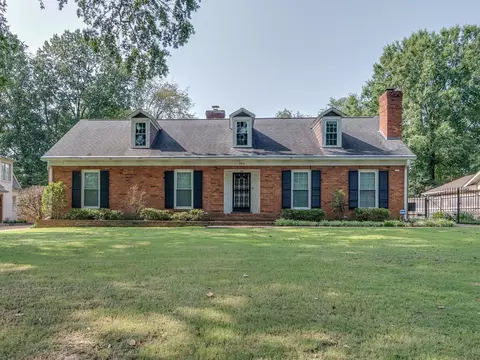 4715 Normandy Ln, Memphis, TN 38117