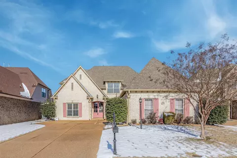 9652 Woodland Creek Cv, Cordova, TN 38018