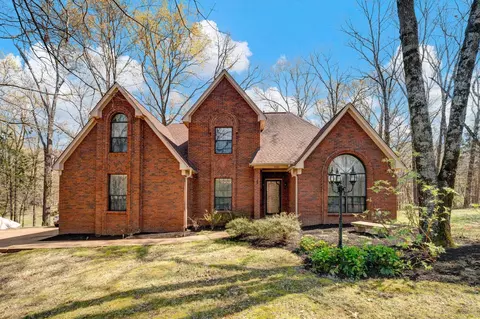 4760 Whiteoaks Ln, Arlington, TN 38002