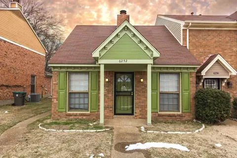 6252 Kirby Downs Dr, Memphis, TN 38115