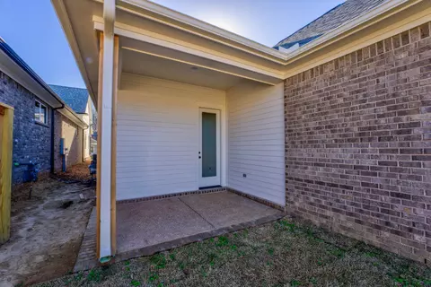 Exterior - 489 S Shea Rd, Collierville, TN 38017 photo 4 of 5