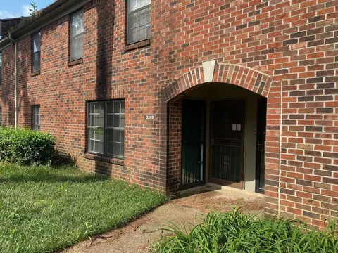 3249 Thirteen Colony Mall #1A, Memphis, TN 38115