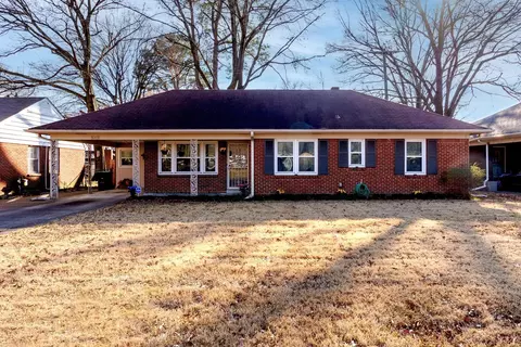 5049 Quince Rd, Memphis, TN 38117