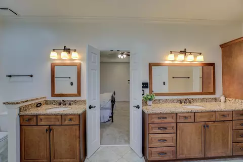 741 Lake Meadow Dr, Collierville, TN 38017 photo 16