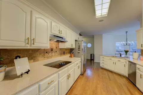 741 Lake Meadow Dr, Collierville, TN 38017 photo 6