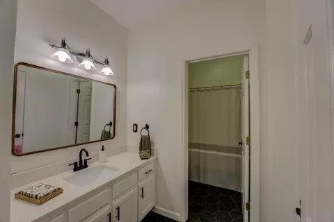 741 Lake Meadow Dr, Collierville, TN 38017 photo 13