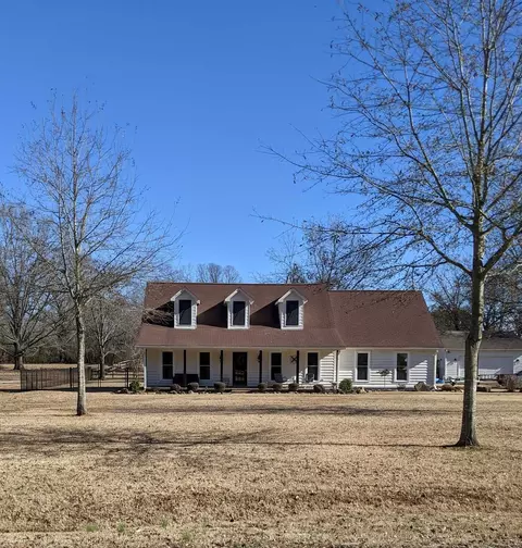260 Poplar Acres Rd, Piperton, TN 38017