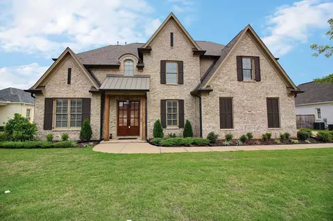 1254 Percheron Pass, Collierville, TN 38017