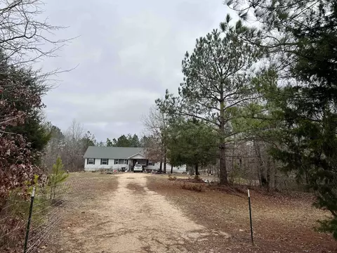 1205 Meeks Rd, Adamsville, TN 38310