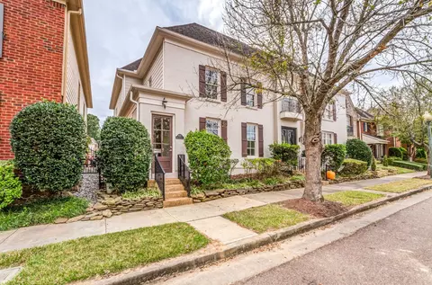 827 Park Side Ln, Collierville, TN 38017