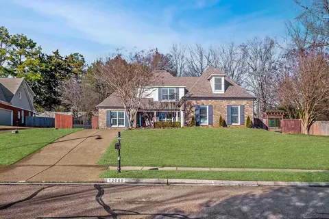 12060 Country Valley Dr, Arlington, TN 38002