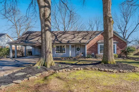366 Rutledge St, Collierville, TN 38017