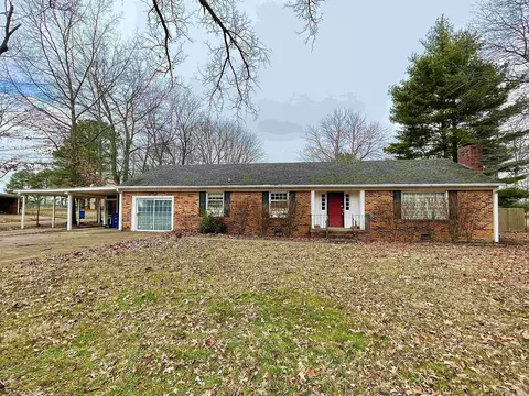 950 Stella Ruth Rd, Martin, TN 38237