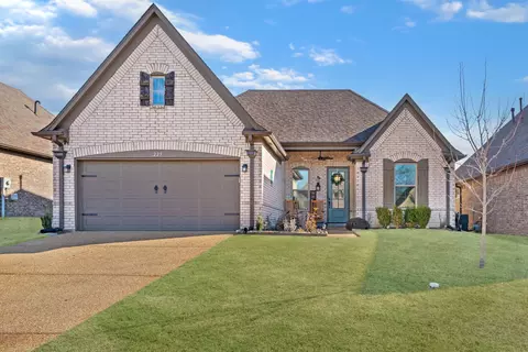 225 Dogwood Springs Dr, Oakland, TN 38060