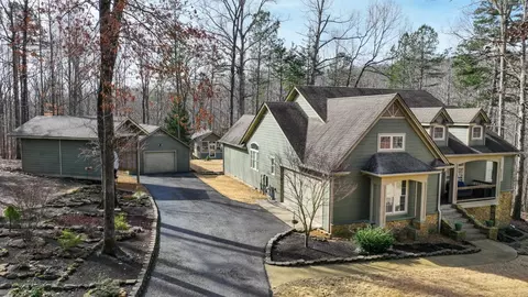 2536 Northshore Dr, Savannah, TN 38372