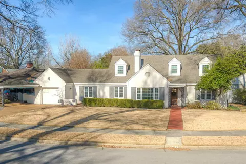 2474 Monroe Ave, Memphis, TN 38112